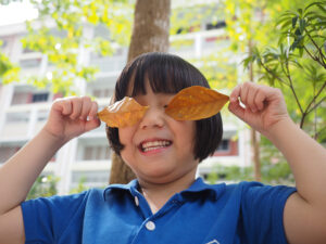 kids-leaf-1
